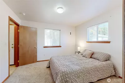 735 NE Spitzenburg Street, College Place, WA 99324 - Photo 26