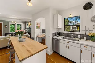 360 27th Ave, Seattle, WA 98122 - Photo 10