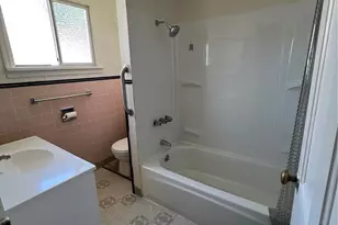 2219 Rockefeller Ave, Everett, WA 98201 - Photo 10