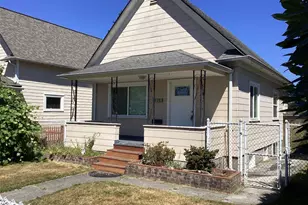 2219 Rockefeller Ave, Everett, WA 98201 - Photo 4