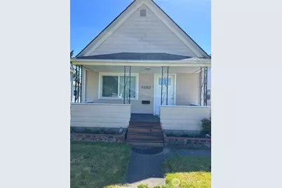 2219 Rockefeller Ave, Everett, WA 98201 - Photo 1