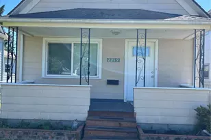 2219 Rockefeller Ave, Everett, WA 98201 - Photo 1