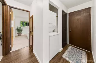 2221 Gilman Dr W, Seattle, WA 98119 - Photo 18