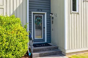 1678 NE Sumner Dr, Oak Harbor, WA 98277 - Photo 2