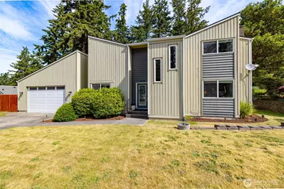 1678 NE Sumner Drive, Oak Harbor, WA 98277 - Photo 1
