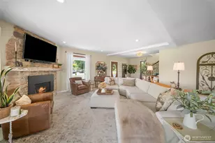 7619 214th Ave E, Bonney Lake, WA 98391 - Photo 2