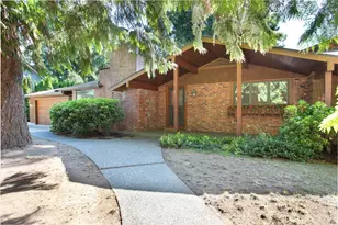 450 Wood Creek Dr, Lynden, WA 98264 - Photo 2