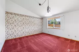 427 S 32nd Pl, Mount Vernon, WA 98274 - Photo 8