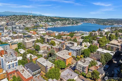 435 Summit Avenue E #402, Seattle, WA 98102 - Photo 32