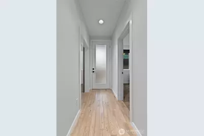 1302 30th Avenue S, Seattle, WA 98144 - Photo 4