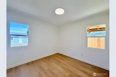 615 S Hawthorne Street, Tacoma, WA 98465 - Photo 14