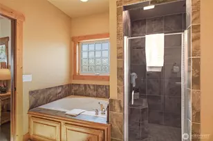 915 S Lakeshore Rd, Chelan, WA 98816 - Photo 18