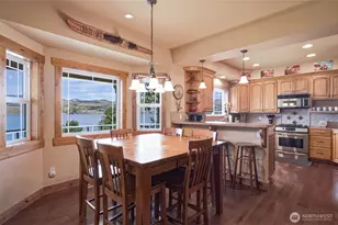 915 S Lakeshore Rd, Chelan, WA 98816 - Photo 10
