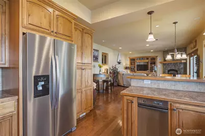915 S Lakeshore Road, Chelan, WA 98816 - Photo 14