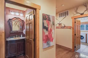 915 S Lakeshore Rd, Chelan, WA 98816 - Photo 20