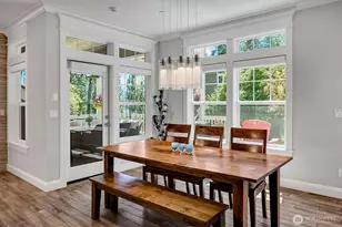 9950 SE 39th St, Mercer Island, WA 98040 - Photo 10