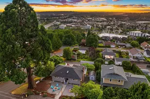 811 Grant Ave S, Renton, WA 98057 - Photo 4
