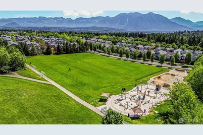 35310 SE Sequoia Place #B, Snoqualmie, WA 98065 - Photo 32