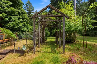 10146 Banner Road SE, Olalla, WA 98359 - Photo 34