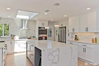 4935 116th Place SE, Bellevue, WA 98006 - Photo 16