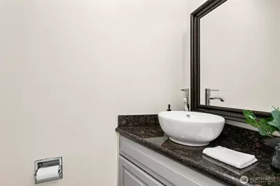 13832 NE 66th Street #605, Redmond, WA 98052 - Photo 14