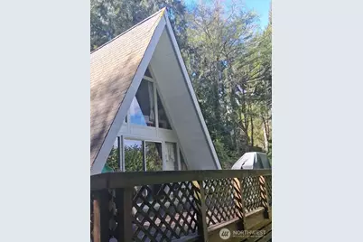 90 E Falls Place E, Belfair, WA 98528 - Photo 6