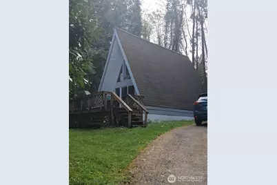 90 E Falls Place E, Belfair, WA 98528 - Photo 8