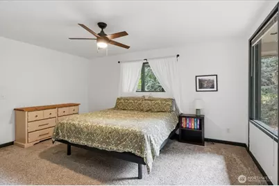 10430 38th Avenue NE, Marysville, WA 98271 - Photo 16