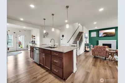 5044 87th Avenue NE, Marysville, WA 98270 - Photo 2