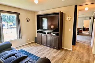 20 W Freedom Ln, Shelton, WA 98584 - Photo 8