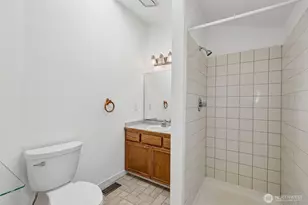 16409 92 Ave E, Puyallup, WA 98375 - Photo 18