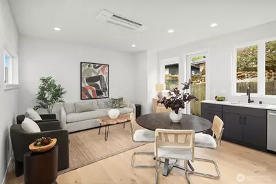 4425 Fremont Avenue N #B, Seattle, WA 98103 - Photo 6