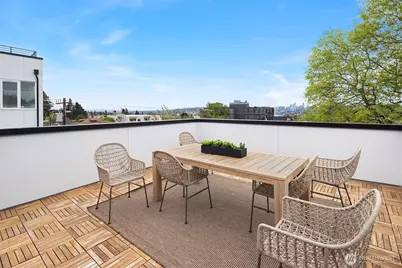 4425 Fremont Avenue N #B, Seattle, WA 98103 - Photo 2