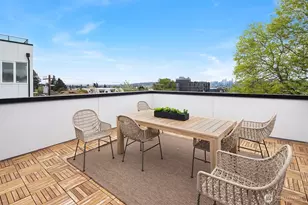 4425 Fremont Ave N, Seattle, WA 98103 - Photo 2