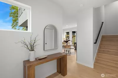 4425 Fremont Avenue N #B, Seattle, WA 98103 - Photo 4