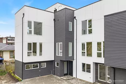 4425 Fremont Avenue N #B, Seattle, WA 98103 - Photo 1