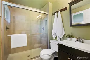 1800 172nd St SE, Bothell, WA 98012 - Photo 20