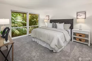 2119 Sahalee Dr W, Sammamish, WA 98074 - Photo 18