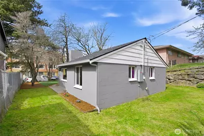 5720 37th Avenue S, Seattle, WA 98118 - Photo 18