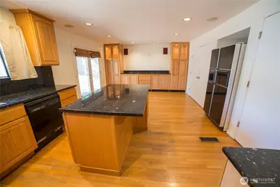 2500 167th Place NE, Bellevue, WA 98008 - Photo 12