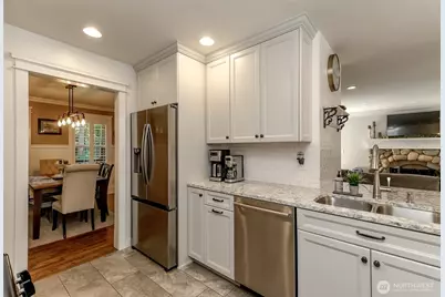 17122 45th Street E, Bonney Lake, WA 98391 - Photo 12
