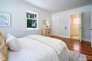 19 Dravus St, Seattle, WA 98109 - Photo 8