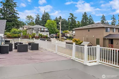 24029 24th Avenue S, Des Moines, WA 98198 - Photo 30