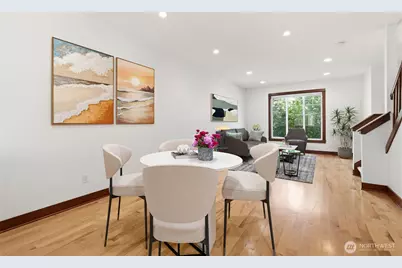 6526 34th Avenue NE #B, Seattle, WA 98115 - Photo 4