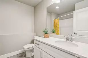 13149 E 188th Ave, Bonney Lake, WA 98391 - Photo 16