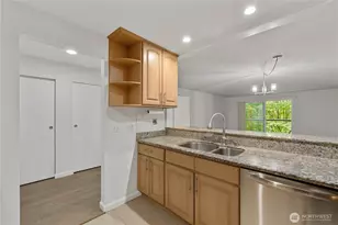 6479 137th Ave NE, Redmond, WA 98052 - Photo 8