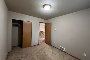 512 N 4th Ave SW, Tumwater, WA 98512 - Photo 12