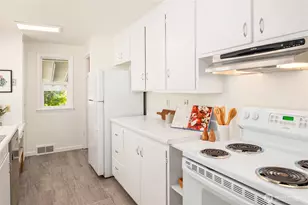 9248 3rd Ave NW, Seattle, WA 98117 - Photo 8