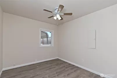 5910 E J Street, Tacoma, WA 98404 - Photo 12