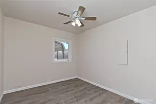 5910 E J St, Tacoma, WA 98404 - Photo 12